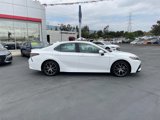 Used 2023 Toyota Camry SE image 3