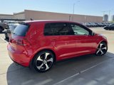 Used 2016 Volkswagen GTI SE image 4