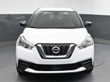 Used 2020 Nissan Kicks S image 2