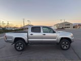 Used 2013 Toyota Tacoma 4x4 Double Cab image 4