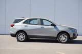 Used 2023 Chevrolet Equinox LS image 2