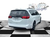 Used 2018 Chrysler Pacifica Touring-L w/ Advanced Safetytec Group image 5