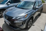Used 2021 Nissan Rogue SV image 3