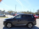 Used 2020 Mitsubishi Outlander SEL image 2