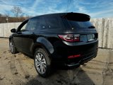 New 2025 Land Rover Discovery Sport Dynamic SE image 2