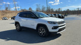 New 2025 Jeep Compass Limited image 2
