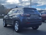 Used 2022 Jeep Compass Latitude w/ Convenience Group image 3