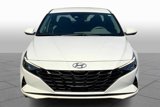 Used 2023 Hyundai Elantra SEL w/ Convenience Package image 3