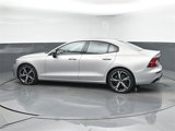 Used 2024 Volvo S60 B5 Plus image 5