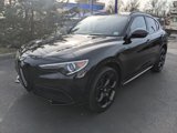 Certified 2023 Alfa Romeo Stelvio Estrema image 2