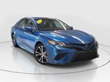 Used 2018 Toyota Camry SE image 2