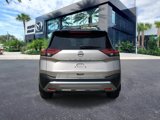 Used 2021 Nissan Rogue Platinum image 4