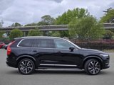 Used 2019 Volvo XC90 T8 Inscription image 4