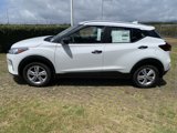 New 2025 Nissan Kicks Play S image 4
