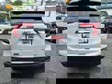 Used 2023 GMC Terrain SLE w/ Driver Convenience Package image 5