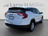 Used 2022 GMC Terrain SLE image 5