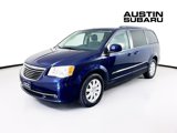 Used 2014 Chrysler Town & Country Touring image 3