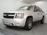 Used 2010 Chevrolet Avalanche LS w/ Exterior Plus Package image 3