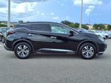 Used 2023 Nissan Murano S image 3