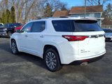 Used 2023 Chevrolet Traverse Premier image 5