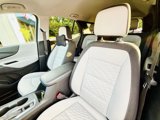Used 2020 Chevrolet Equinox LT w/ Driver Convenience Package image 4