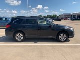 Used 2017 Subaru Outback 2.5i Premium image 3