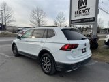 Used 2018 Volkswagen Tiguan SE w/ Panoramic Sunroof Package image 6