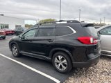 Used 2019 Subaru Ascent Premium image 3