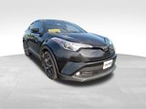 Used 2018 Toyota C-HR XLE image 4