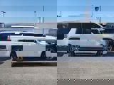 Used 2015 GMC Yukon XL SLT w/ Open Road Package image 2