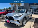 Used 2021 Toyota Highlander L image 3