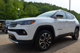 Used 2022 Jeep Compass Limited image 3