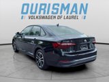 Used 2024 Volkswagen Jetta Sport image 4