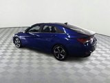 Used 2023 Hyundai Elantra Limited image 3