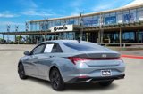 Used 2023 Hyundai Elantra SEL image 4