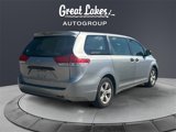 Used 2011 Toyota Sienna image 5