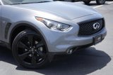 Used 2017 INFINITI QX70 2WD w/ Sport Package image 3