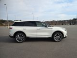 New 2025 Lincoln Corsair FWD w/ Equipment Group 101A image 4