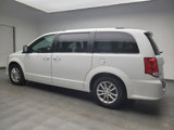 Used 2019 Dodge Grand Caravan SXT image 3