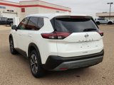Used 2021 Nissan Rogue SV image 3