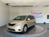 Used 2012 Toyota Sienna LE image 3