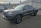 Used 2022 Toyota Tacoma TRD Off-Road image 4