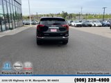Used 2021 GMC Terrain SLT w/ Infotainment Package II image 5