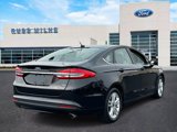 Used 2018 Ford Fusion SE w/ Fusion SE Technology Package image 3