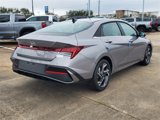 New 2025 Hyundai Elantra SEL image 4