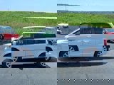 Used 2015 Chrysler Town & Country Touring image 5