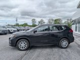 Used 2017 Nissan Rogue S image 3