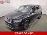Used 2022 Volkswagen Tiguan SE image 3
