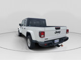 Used 2023 Jeep Gladiator Sport image 3