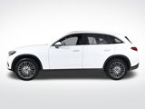 Used 2023 Mercedes-Benz GLC 300 4MATIC image 2
